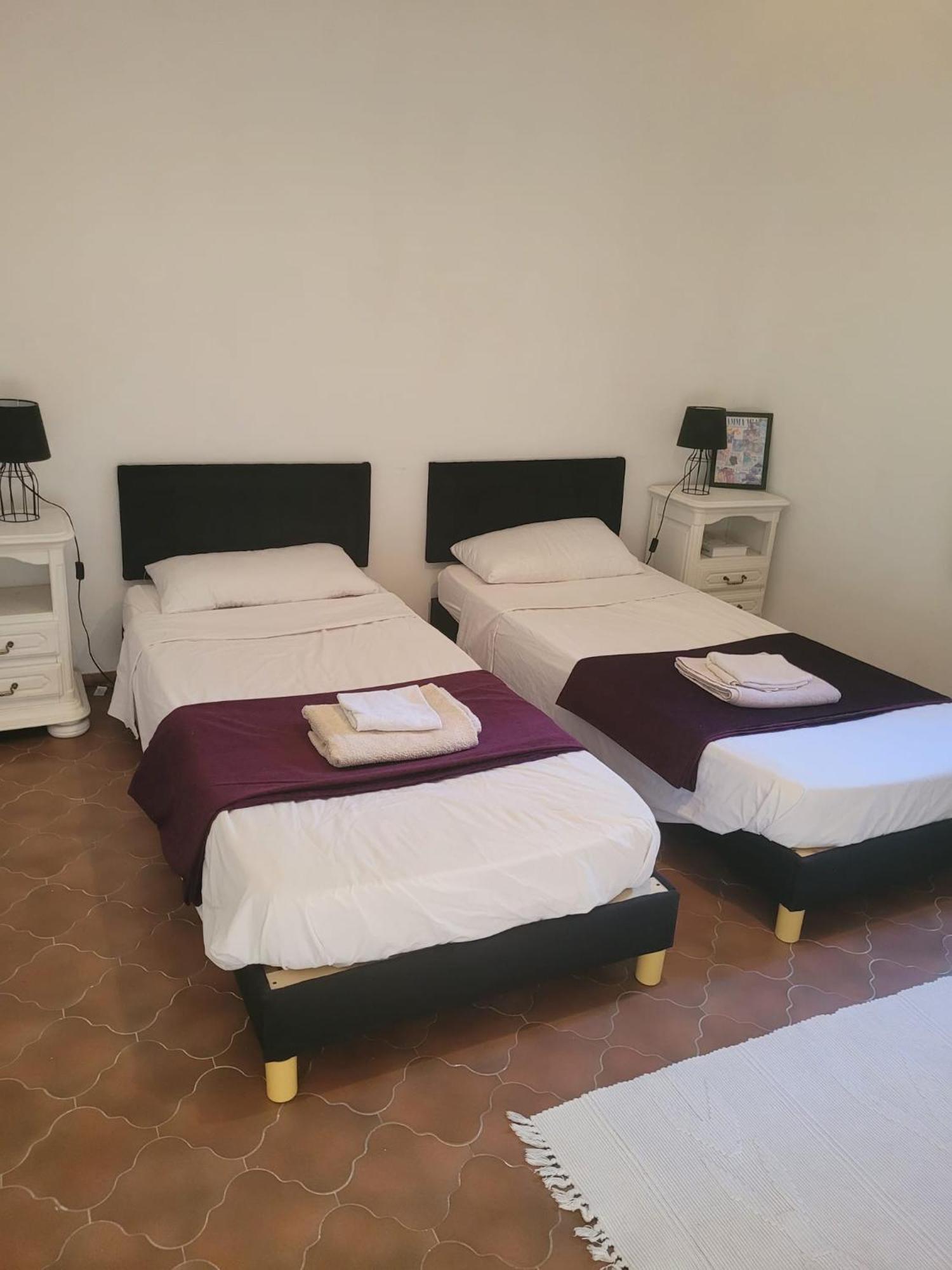 Appartement Proche Aeroport Marseille Marignane - Studio Confortable - Logement Ideal - Hebergement Tout Equipe Rognac Buitenkant foto